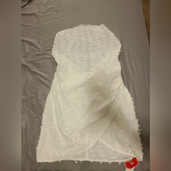 Cider XL white dress - Picture 2 of 5